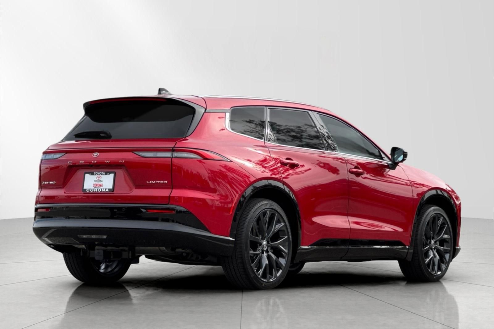 New 2026 Toyota Crown Signia AWD/4WD image 3