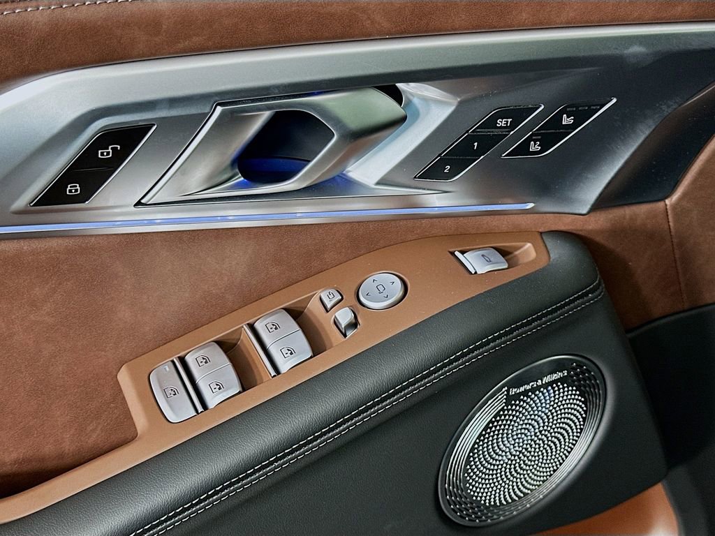 New 2026 BMW XM Label Red image 20