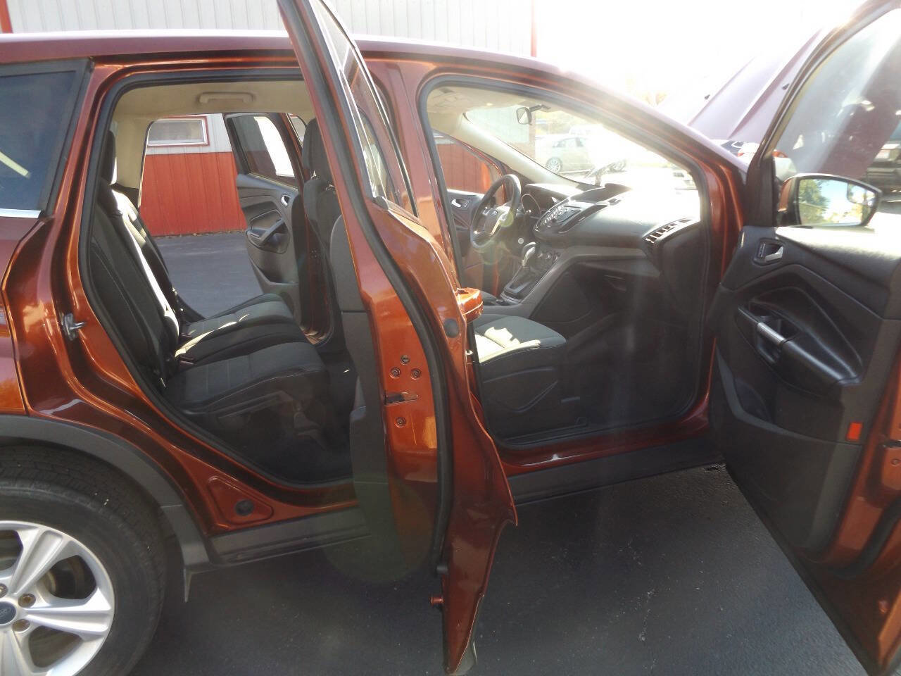 Used 2016 Ford Escape SE image 20