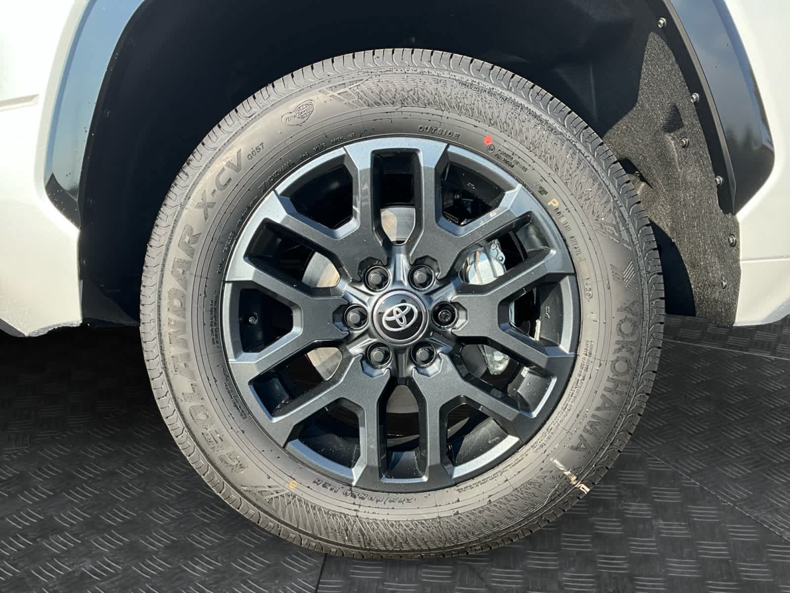 New 2026 Toyota Tundra Platinum AWD/4WD image 14