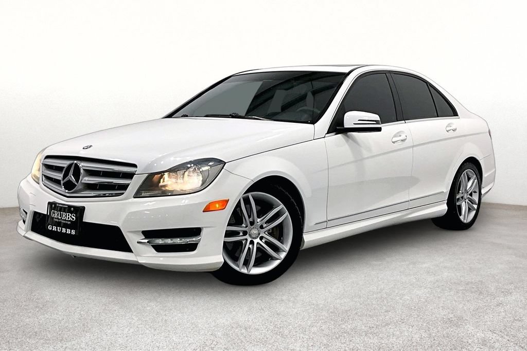 Used 2013 Mercedes-Benz C 300 4MATIC Sedan image 11