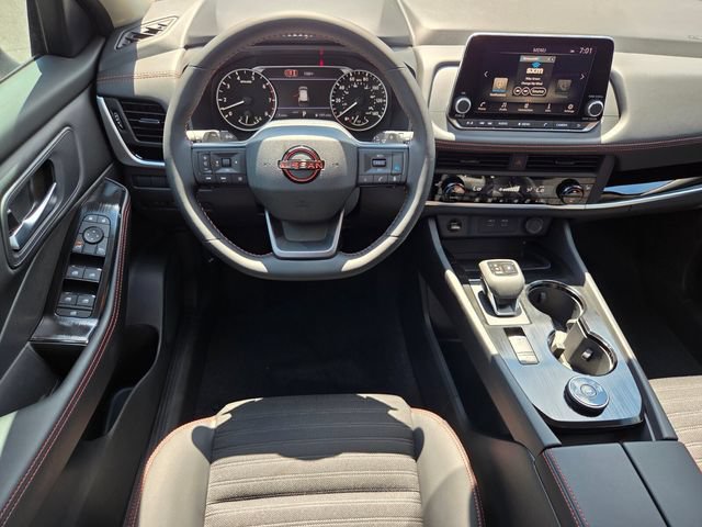 New 2026 Nissan Rogue SV AWD/4WD image 12