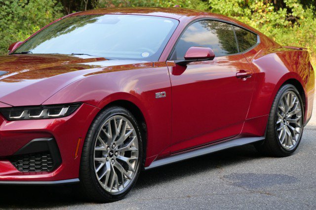 Used 2024 Ford Mustang GT Premium RWD image 11