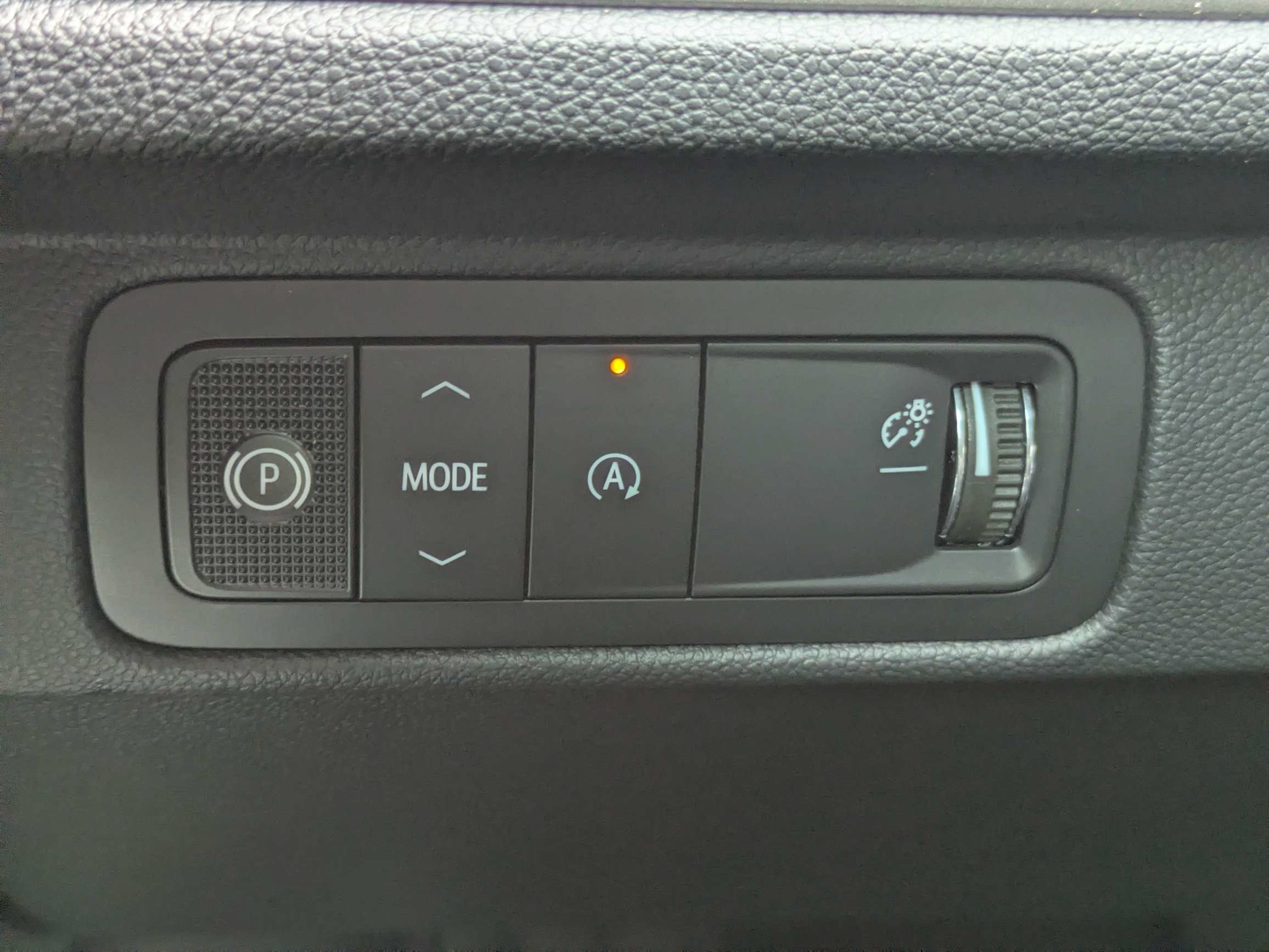 New 2027 Chevrolet Traverse LT w/ Driver Confidence Package FWD image 16
