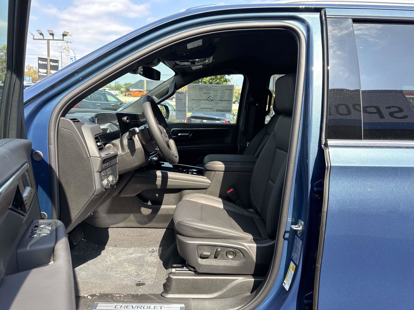 New 2026 Chevrolet Tahoe LT w/ Comfort Package image 16