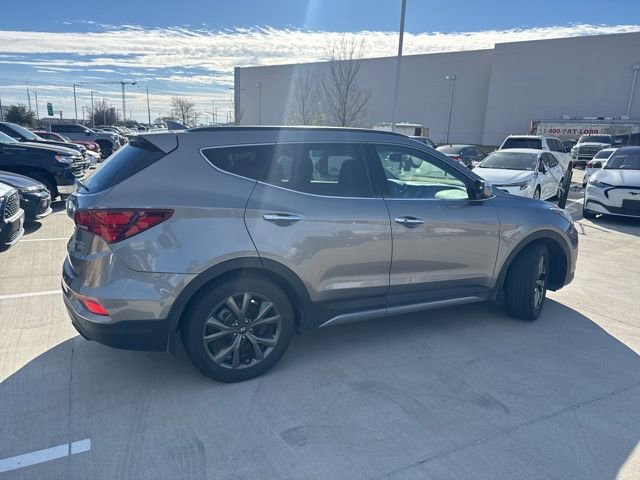 Used 2018 Hyundai Santa Fe Sport image 3