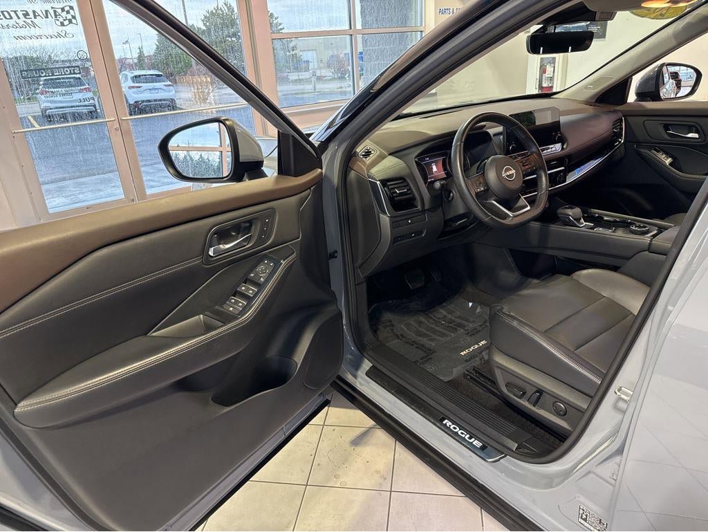 Used 2022 Nissan Rogue SL w/ SL Premium Package AWD/4WD image 15