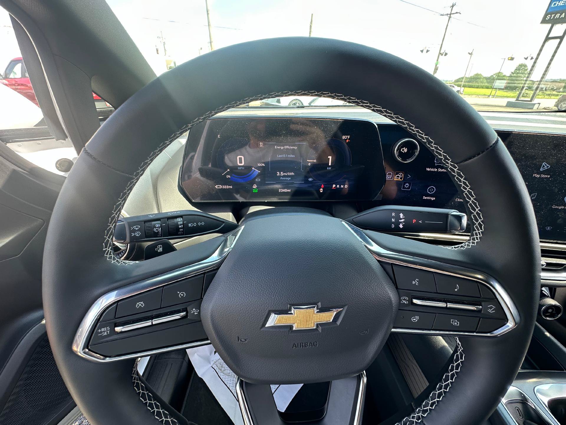 New 2026 Chevrolet Equinox EV LT w/ Comfort Package FWD image 14