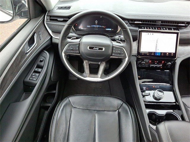 Used 2022 Jeep Grand Cherokee L Limited image 12