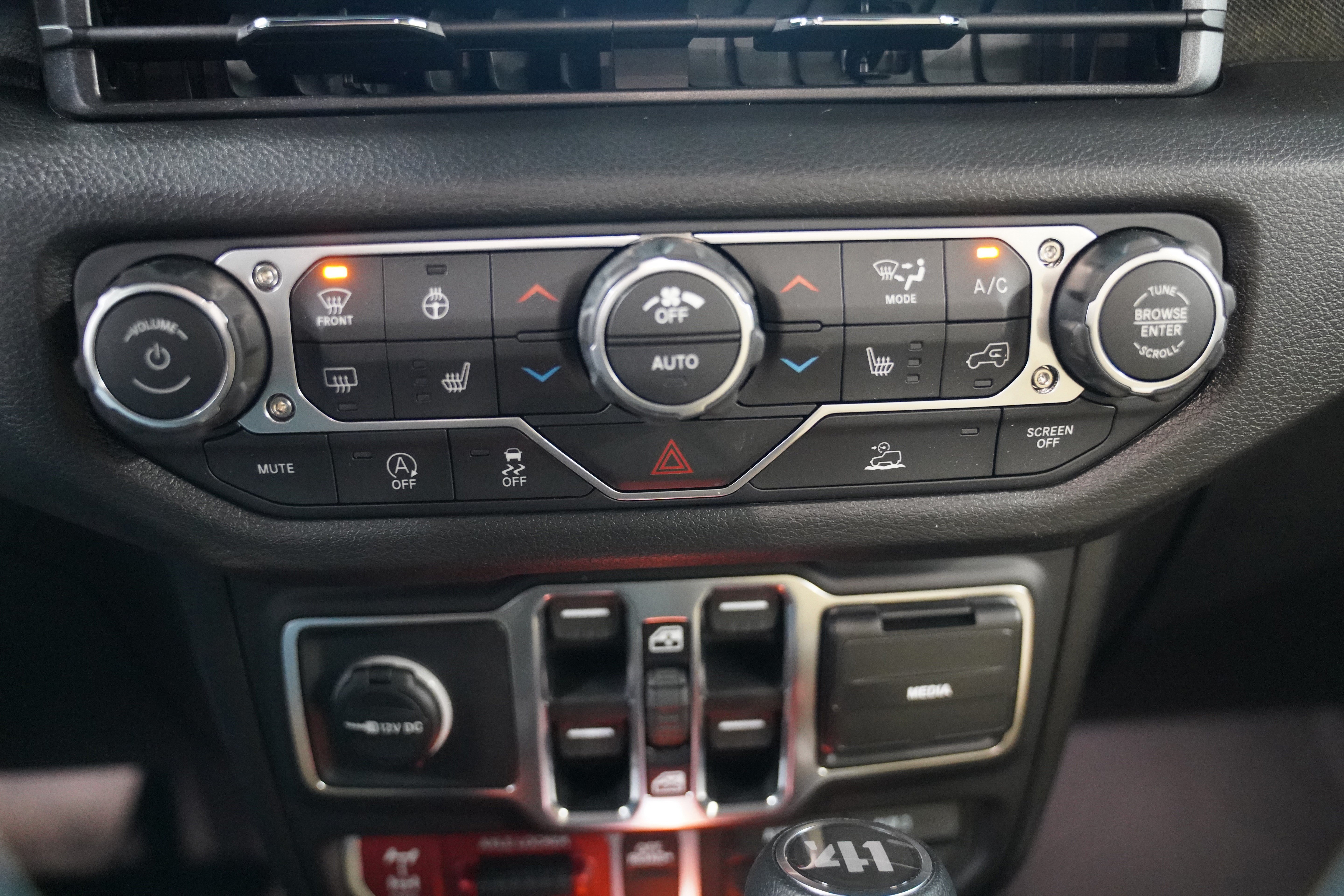 New 2026 Jeep Wrangler Unlimited Sport AWD/4WD image 21