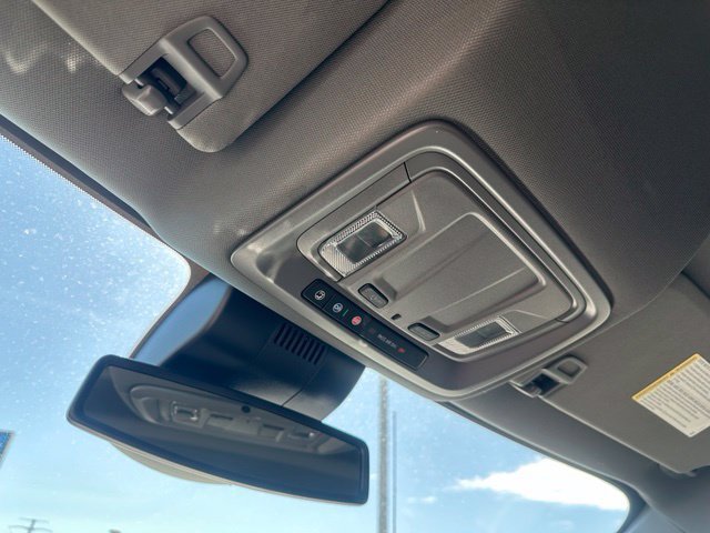 Certified 2025 GMC Sierra 1500 SLT AWD/4WD image 27