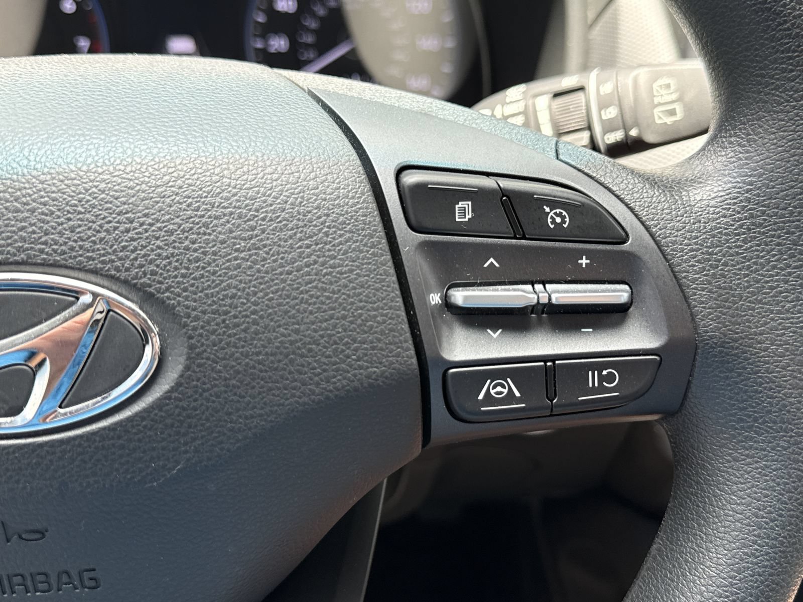 Used 2023 Hyundai Kona SEL AWD/4WD image 20