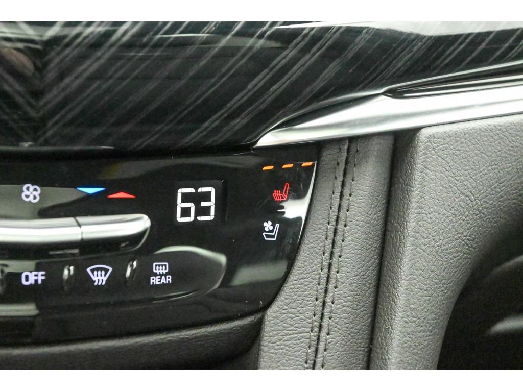 Used 2023 Cadillac XT6 Premium Luxury w/ Technology Package image 50