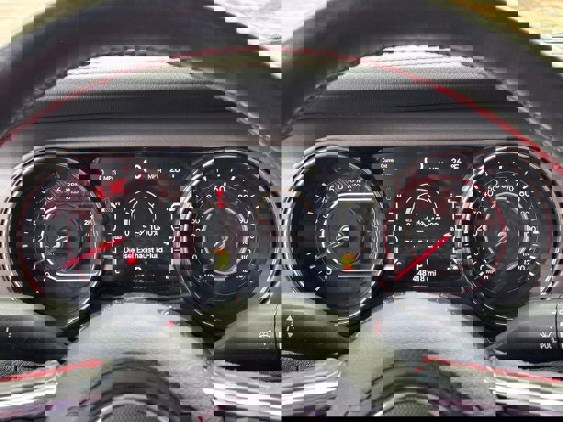 Used 2022 Jeep Gladiator Rubicon w/ Cold Weather Group image 19