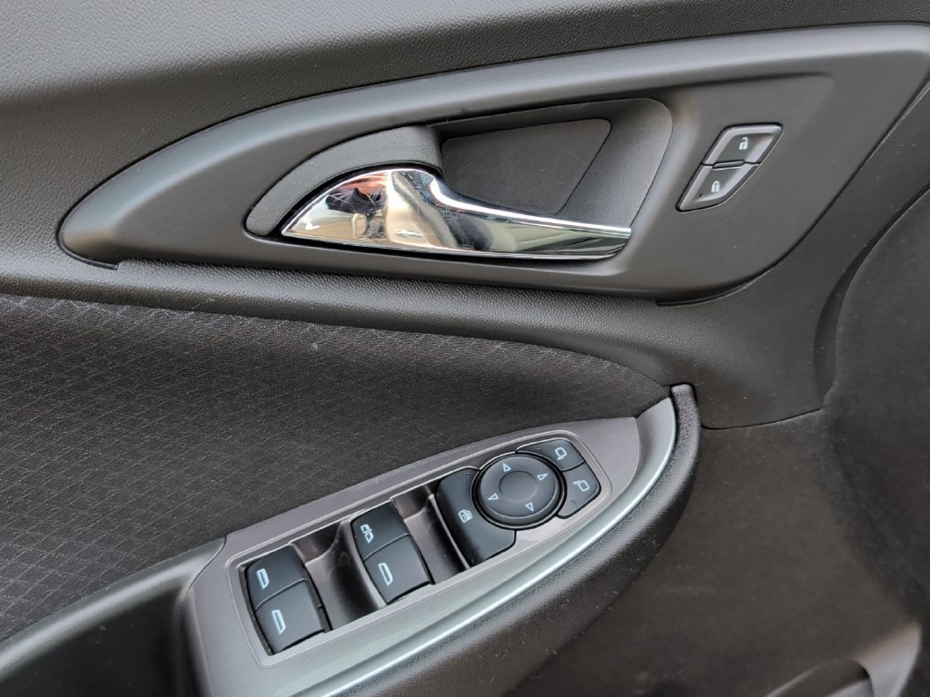 Used 2025 Chevrolet Malibu LT FWD image 15