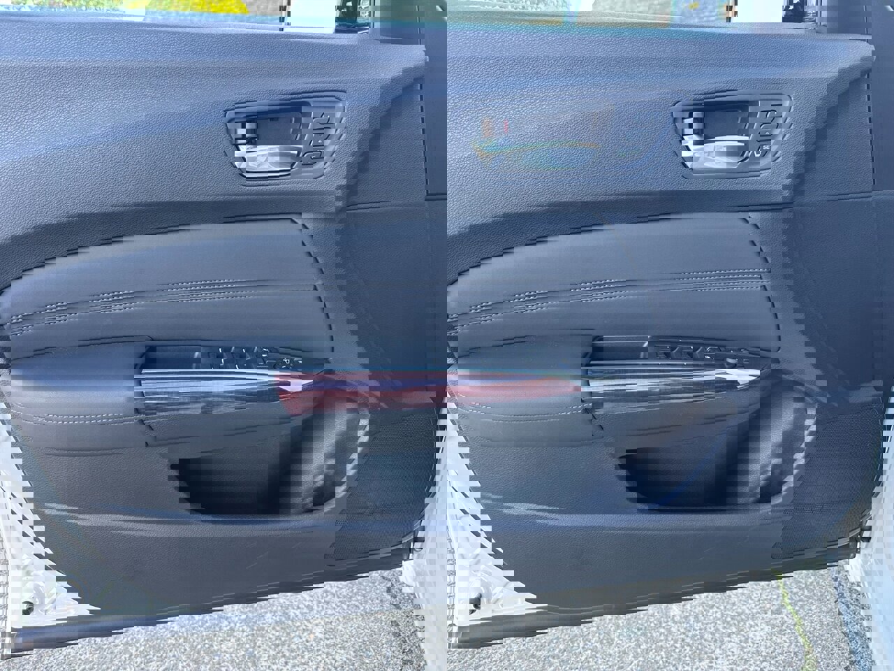 Used 2017 Acura TLX image 26