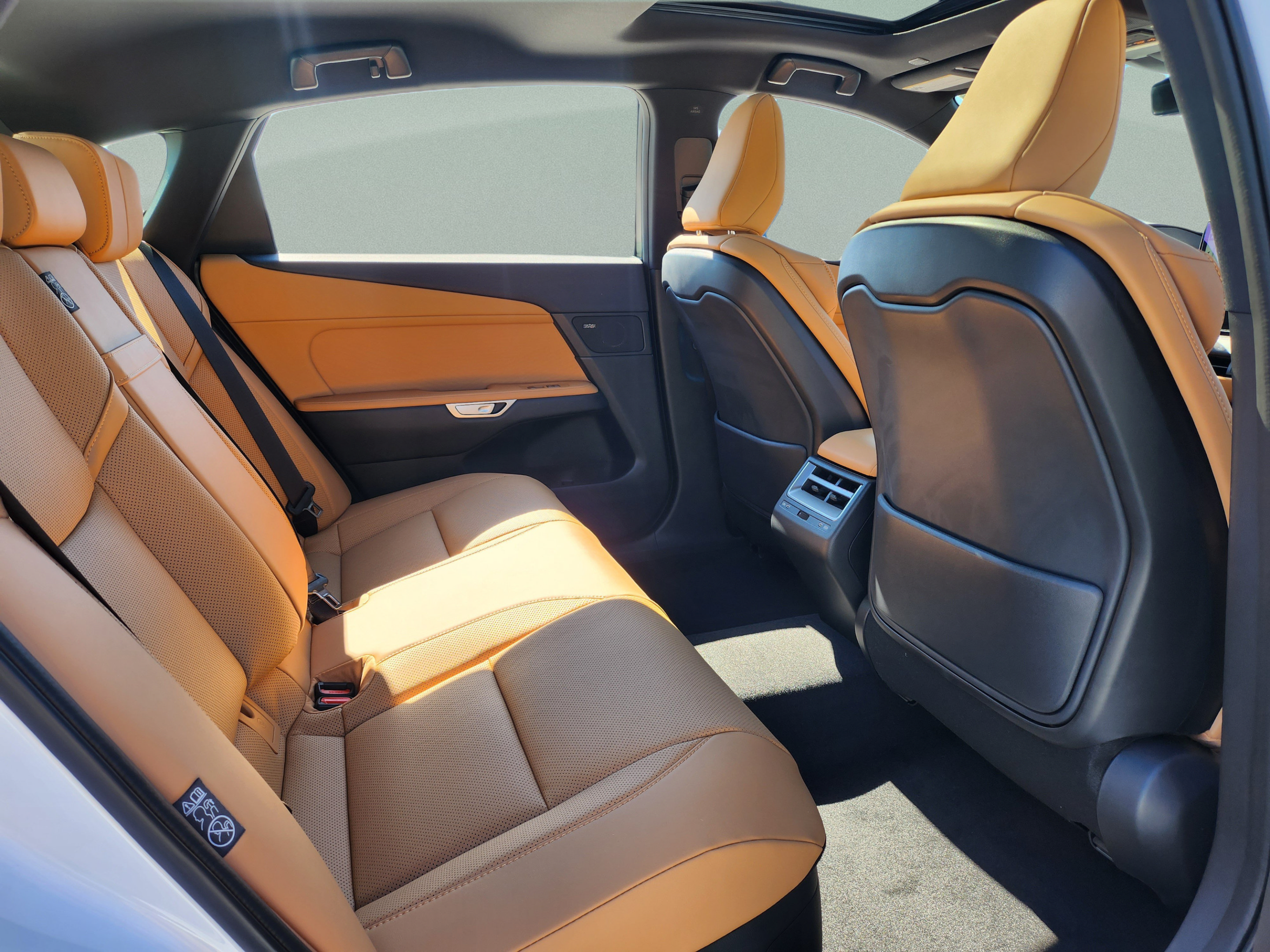 New 2026 Lexus ES 350h w/ Accessory Package (Z2) FWD image 25