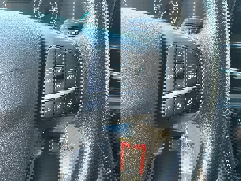 Used 2023 Ford Transit 350 XLT image 22