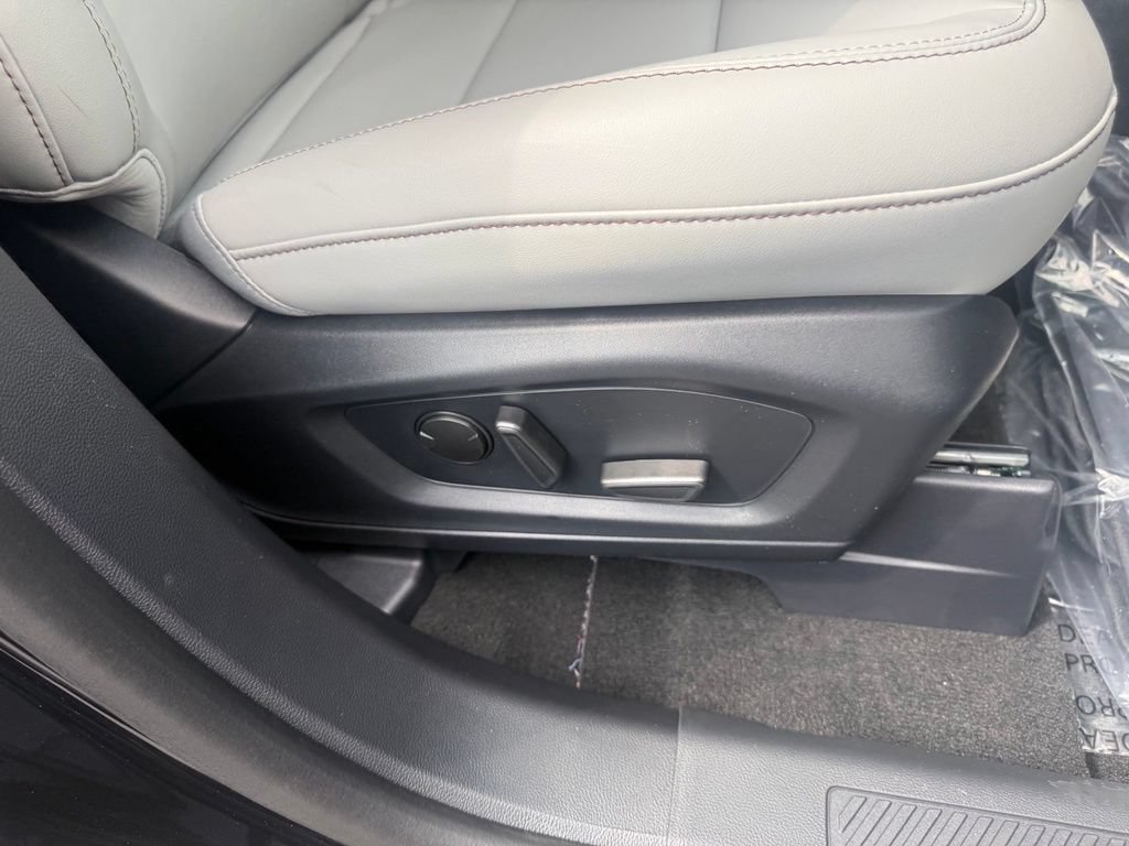 New 2026 Ford Explorer Active w/ Active Comfort Package AWD/4WD image 64