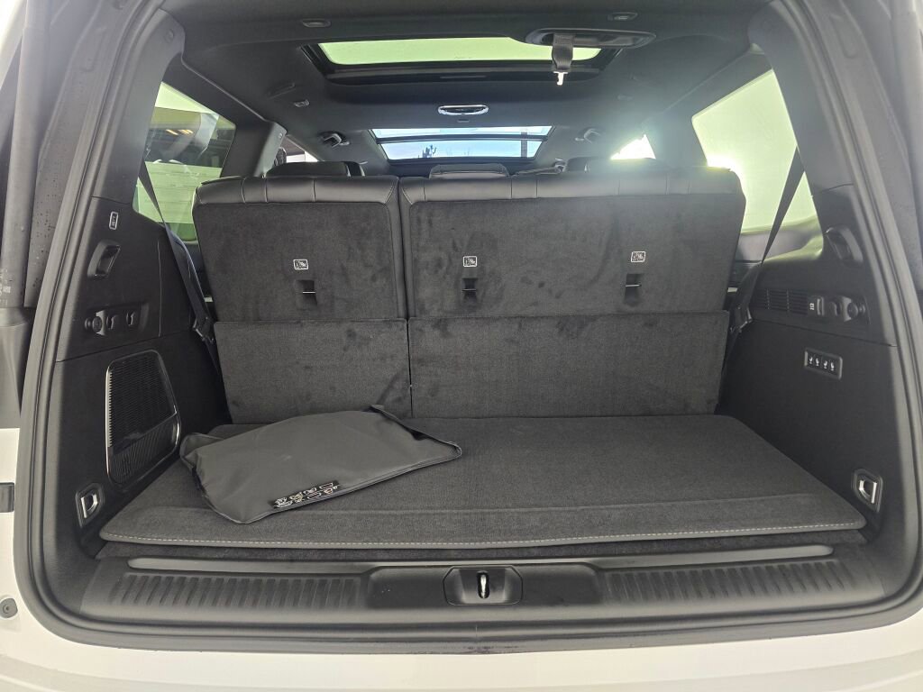 New 2026 Jeep Grand Wagoneer Limited image 14