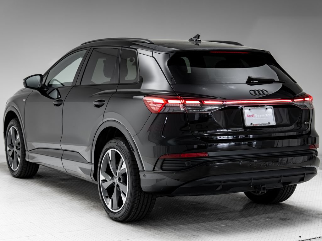 Used 2023 Audi Q4 e-tron Premium Plus w/ Premium Plus AWD/4WD image 3