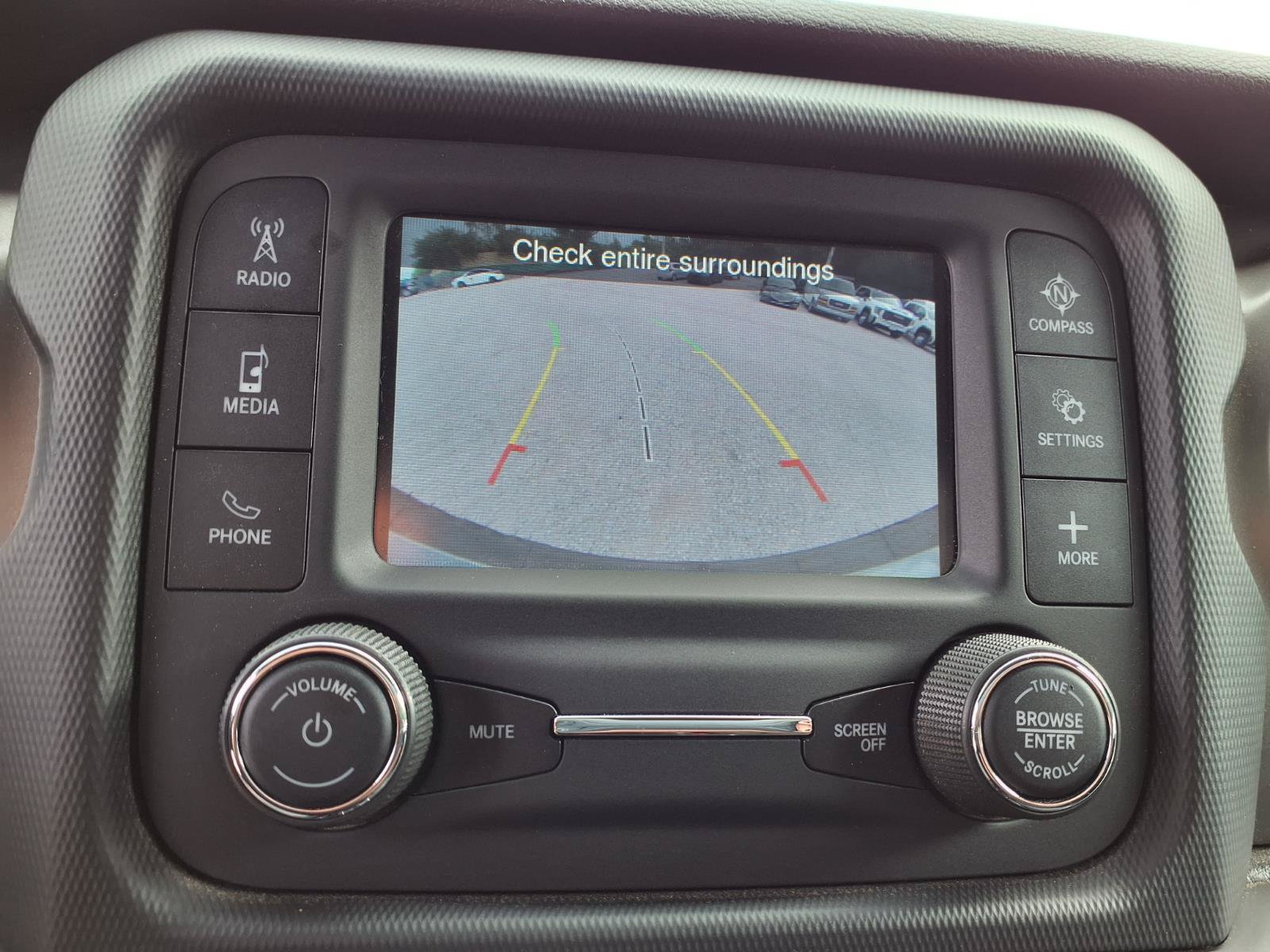 Used 2018 Jeep Wrangler Unlimited Sport AWD/4WD image 5