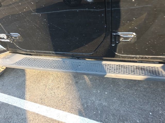 Used 2020 Jeep Wrangler Unlimited Sahara image 50