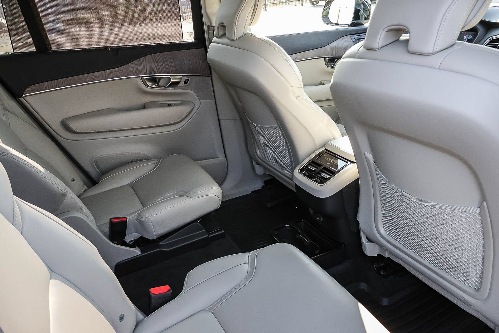 Used 2023 Volvo XC90 B6 Ultimate w/ Protection Package Premier AWD/4WD image 21