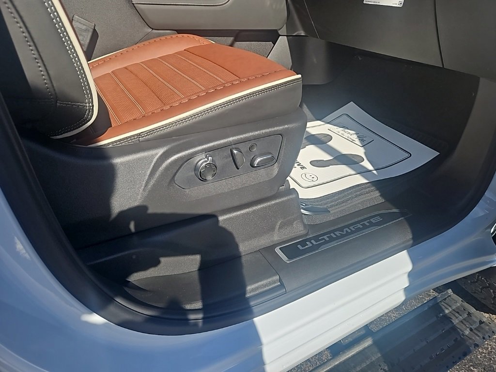 New 2026 GMC Sierra 3500 Denali Ultimate image 26