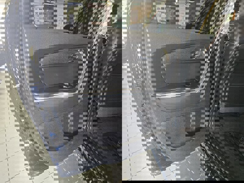 Used 2009 GMC Acadia SLT image 9