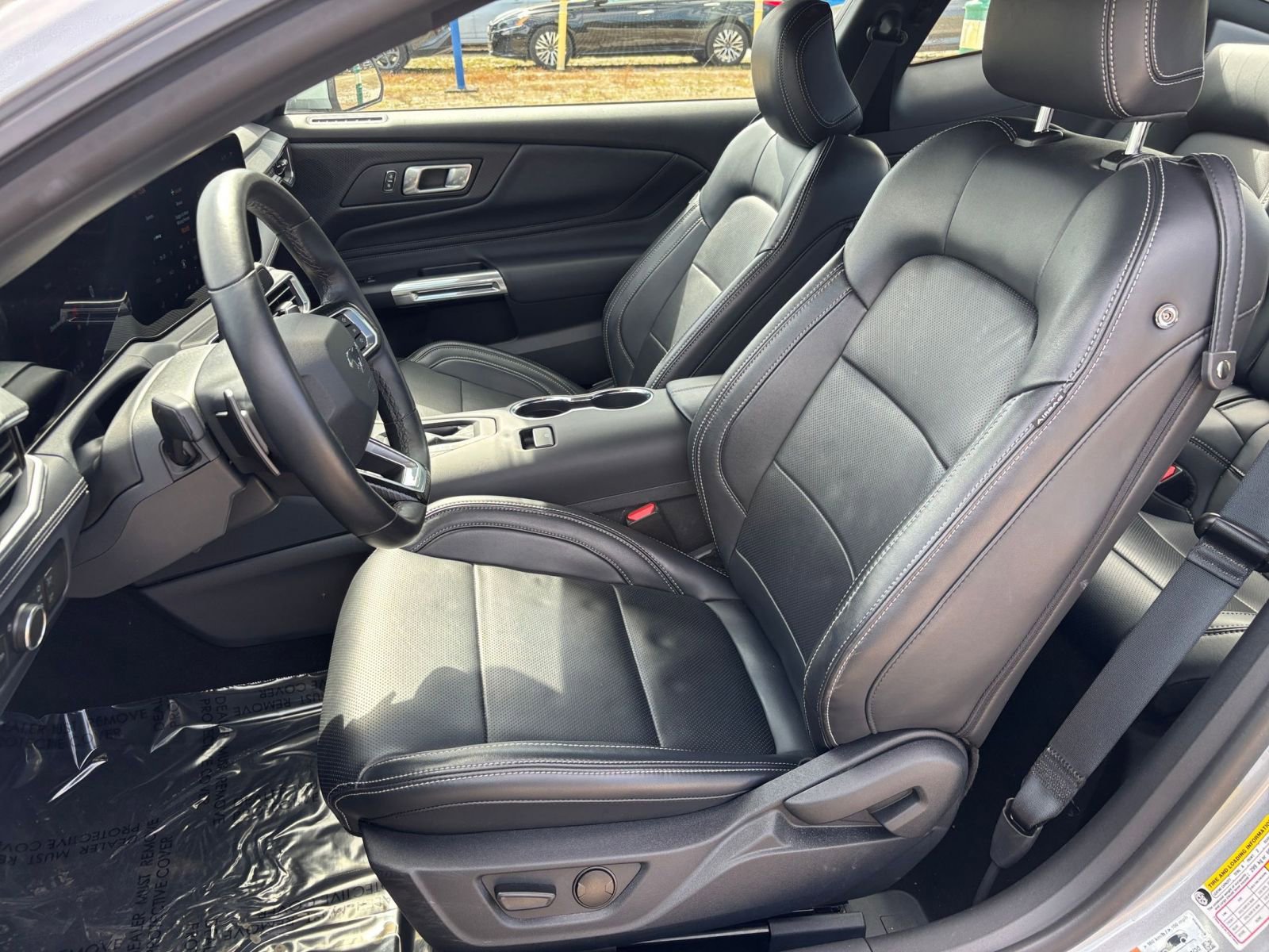 Used 2025 Ford Mustang GT Premium image 36