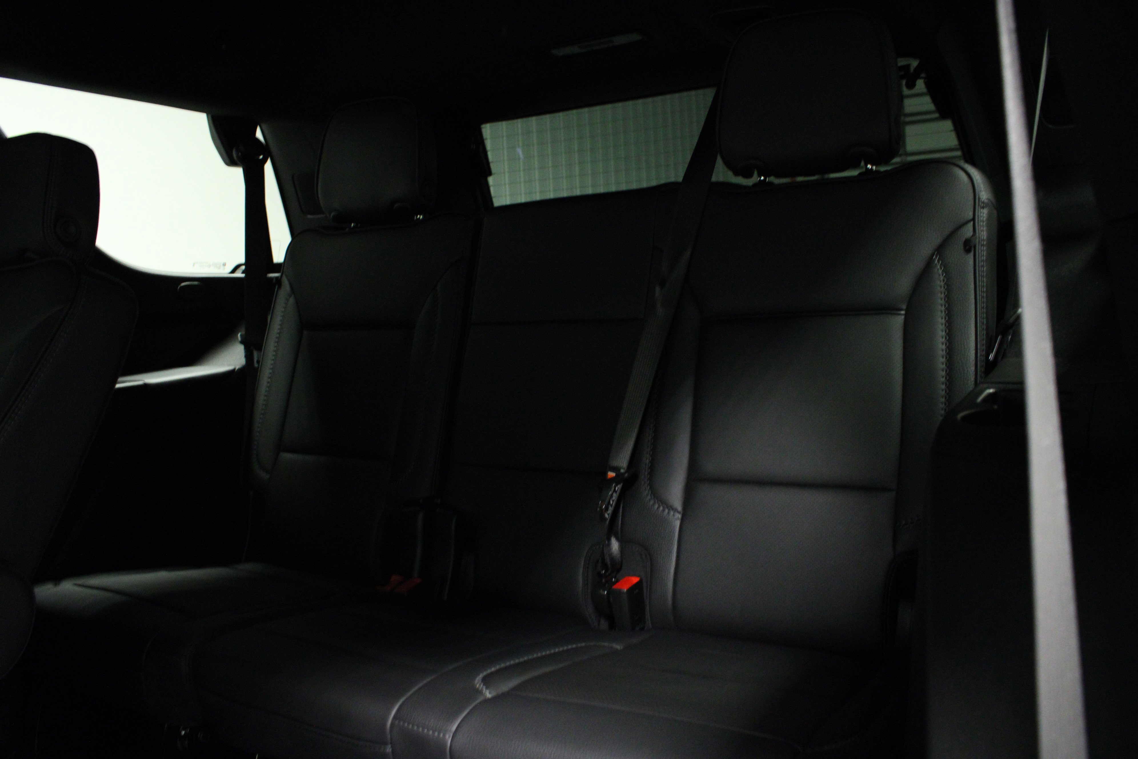 Used 2025 GMC Yukon Denali w/ Advanced Technology Package image 15