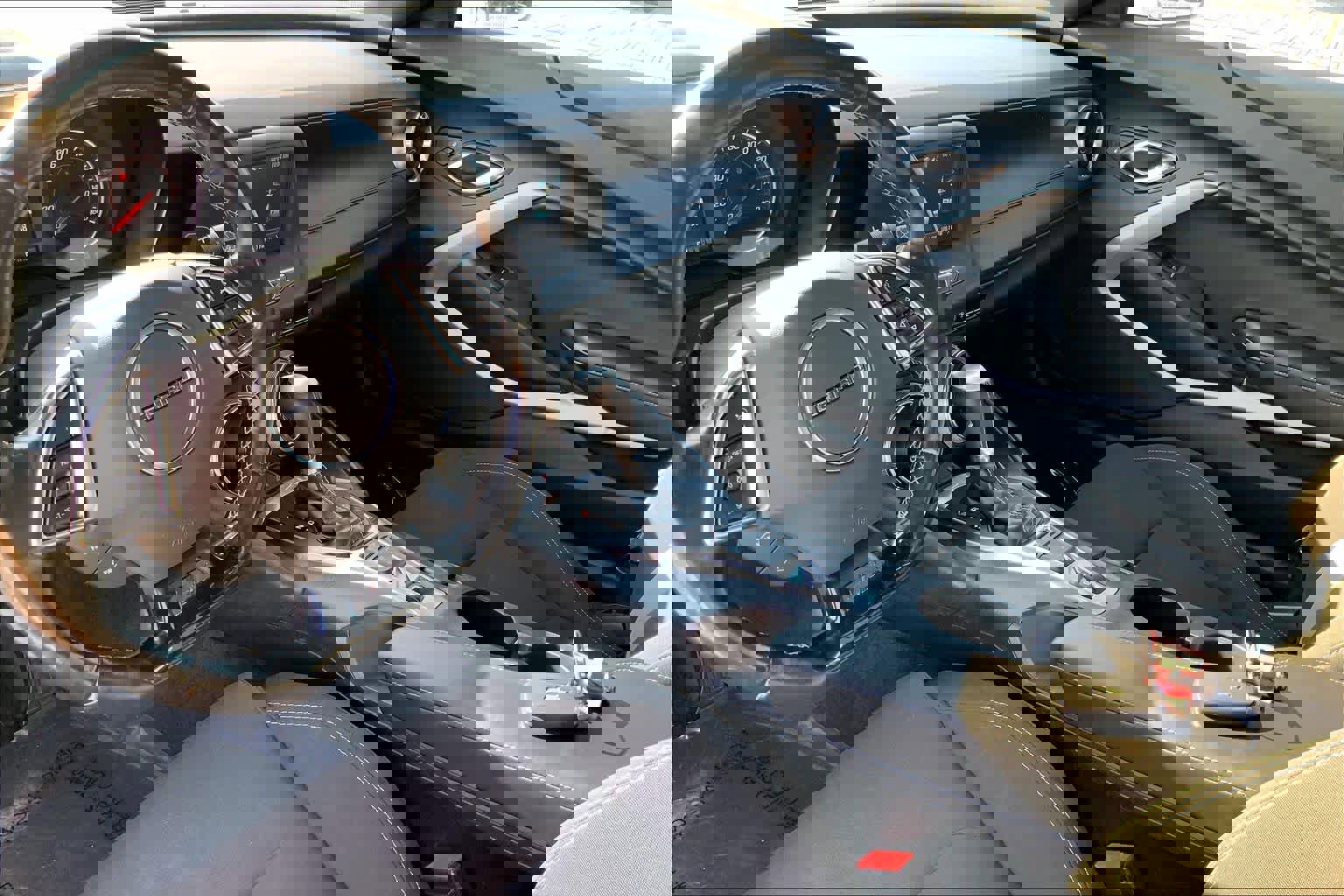 Used 2017 Chevrolet Camaro LT image 15