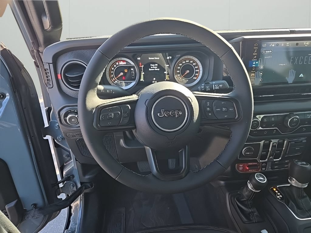 New 2025 Jeep Wrangler Unlimited Rubicon w/ Safety Group AWD/4WD image 42