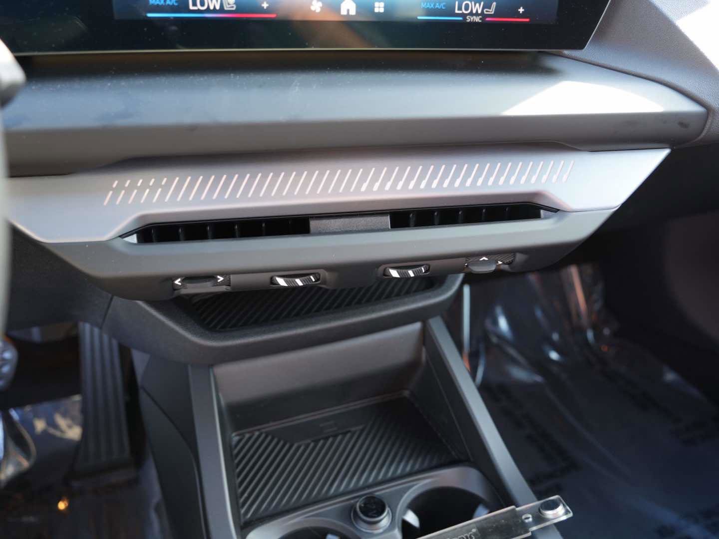 New 2026 BMW 228i xDrive 228 xDrive AWD w/ Technology Package image 22