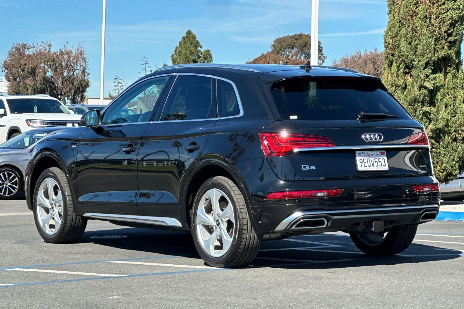 Used 2023 Audi Q5 2.0T Premium Plus w/ Premium Plus Package image 6