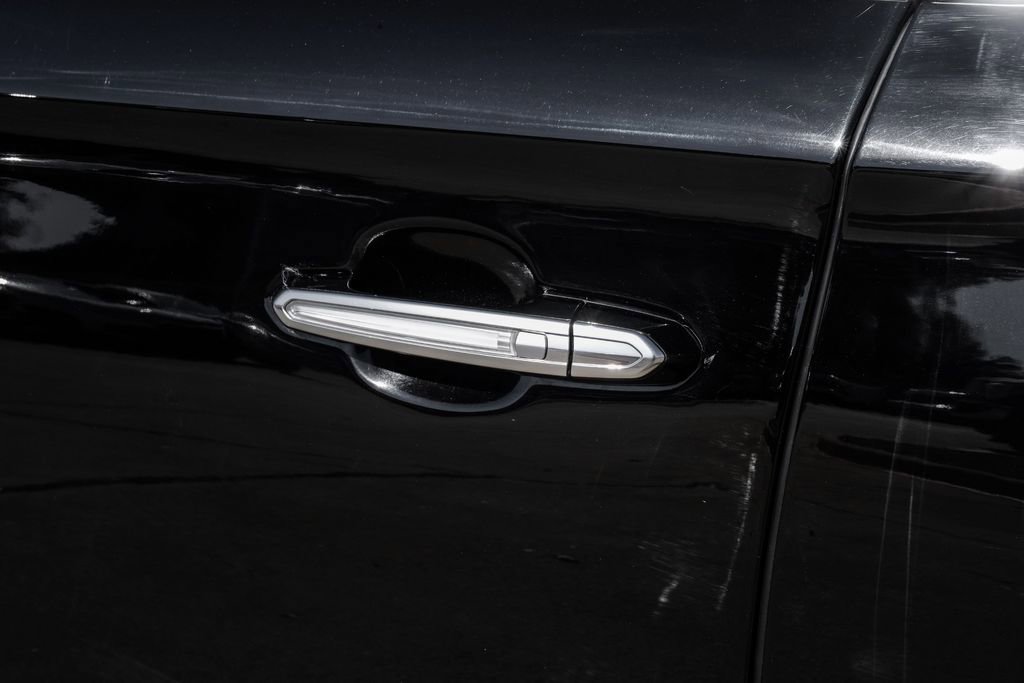 Used 2015 Cadillac XTS Limousine image 42