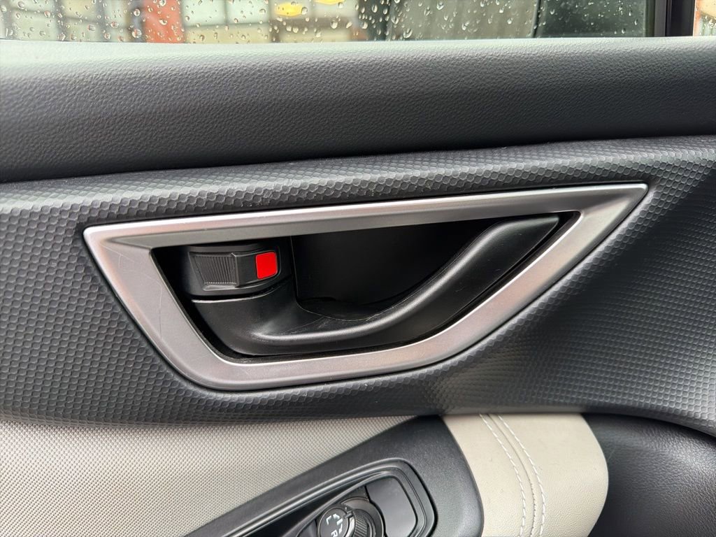 Used 2023 Subaru Forester AWD/4WD image 38