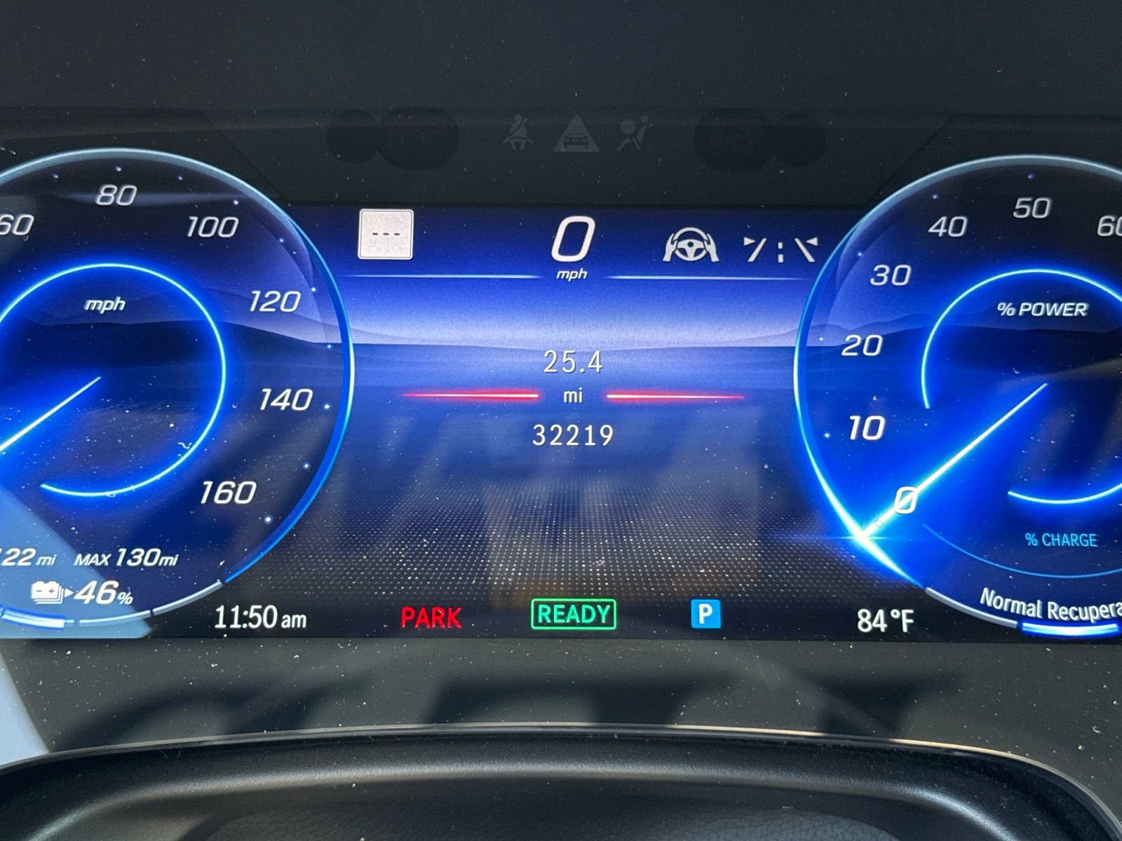 Used 2023 Mercedes-Benz EQS 580 4MATIC SUV w/ Pinnacle Trim Package image 32