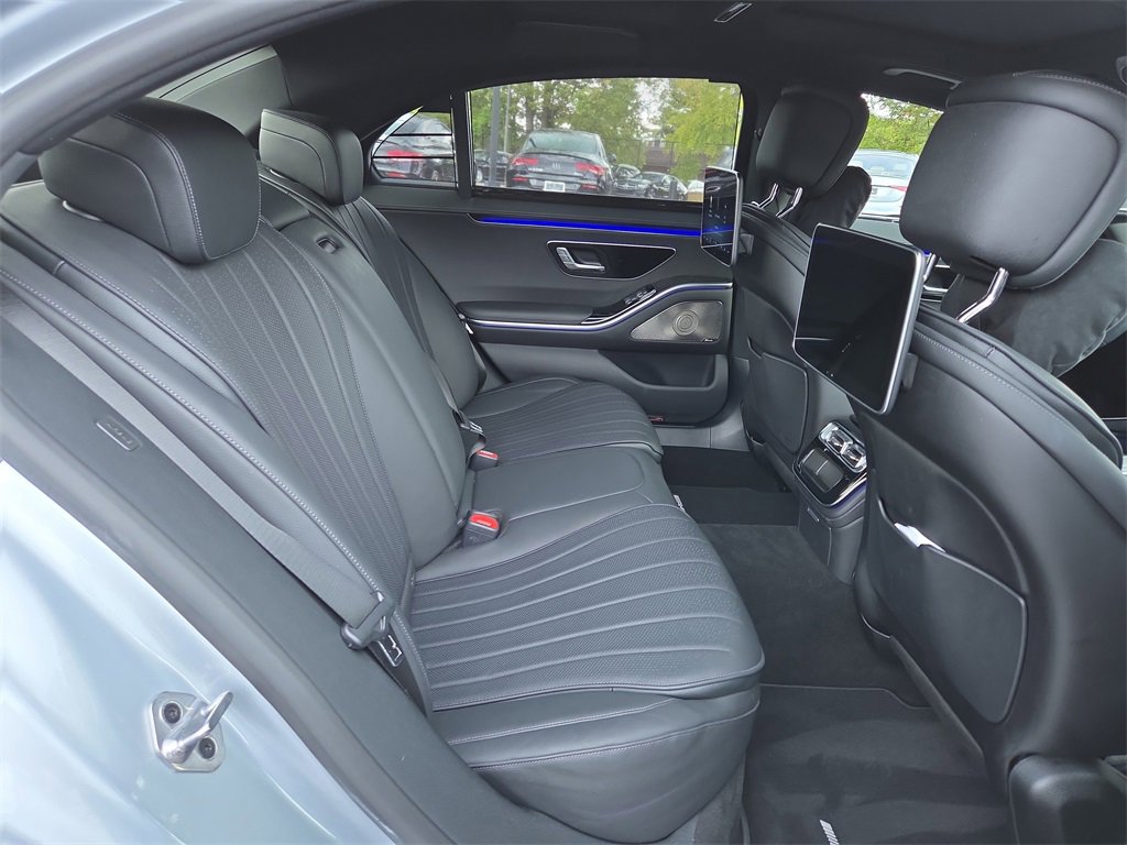 Certified 2023 Mercedes-Benz S 500 4MATIC image 16