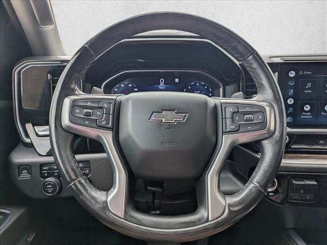 Used 2022 Chevrolet Silverado 1500 LT Trail Boss w/ Convenience Package II AWD/4WD image 11