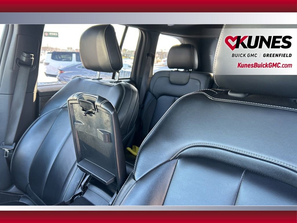 Used 2024 Jeep Grand Cherokee Limited 4xe image 17