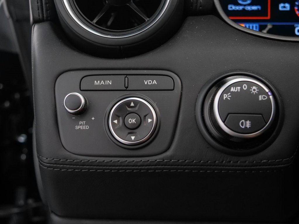 Certified 2015 Ferrari FF image 67