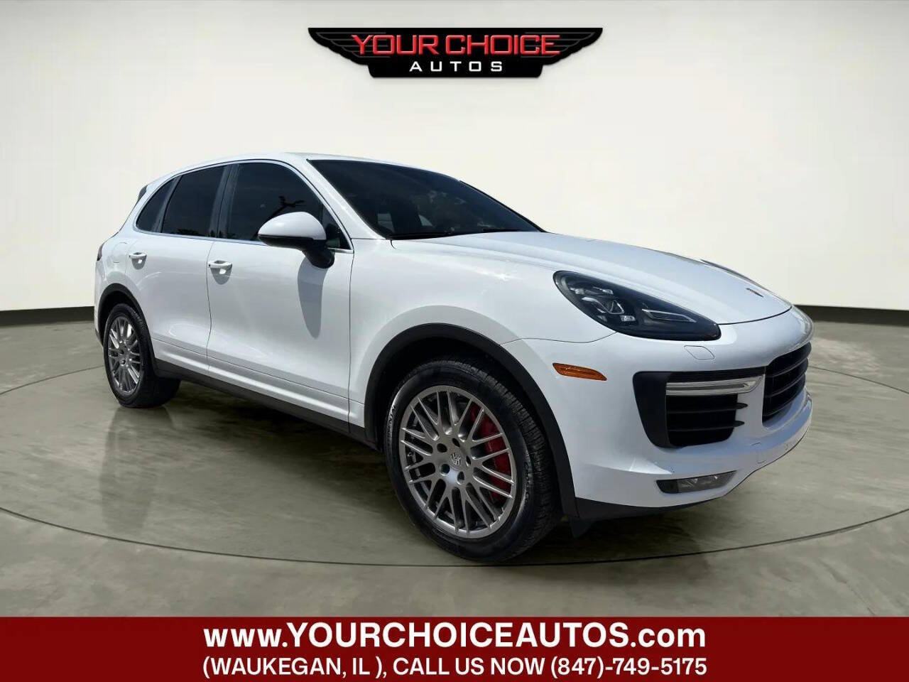 Used 2015 Porsche Cayenne Turbo AWD/4WD image 7