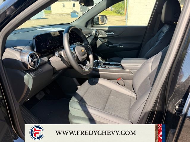 Used 2026 Chevrolet Equinox LT w/ Convenience Package II AWD/4WD image 9