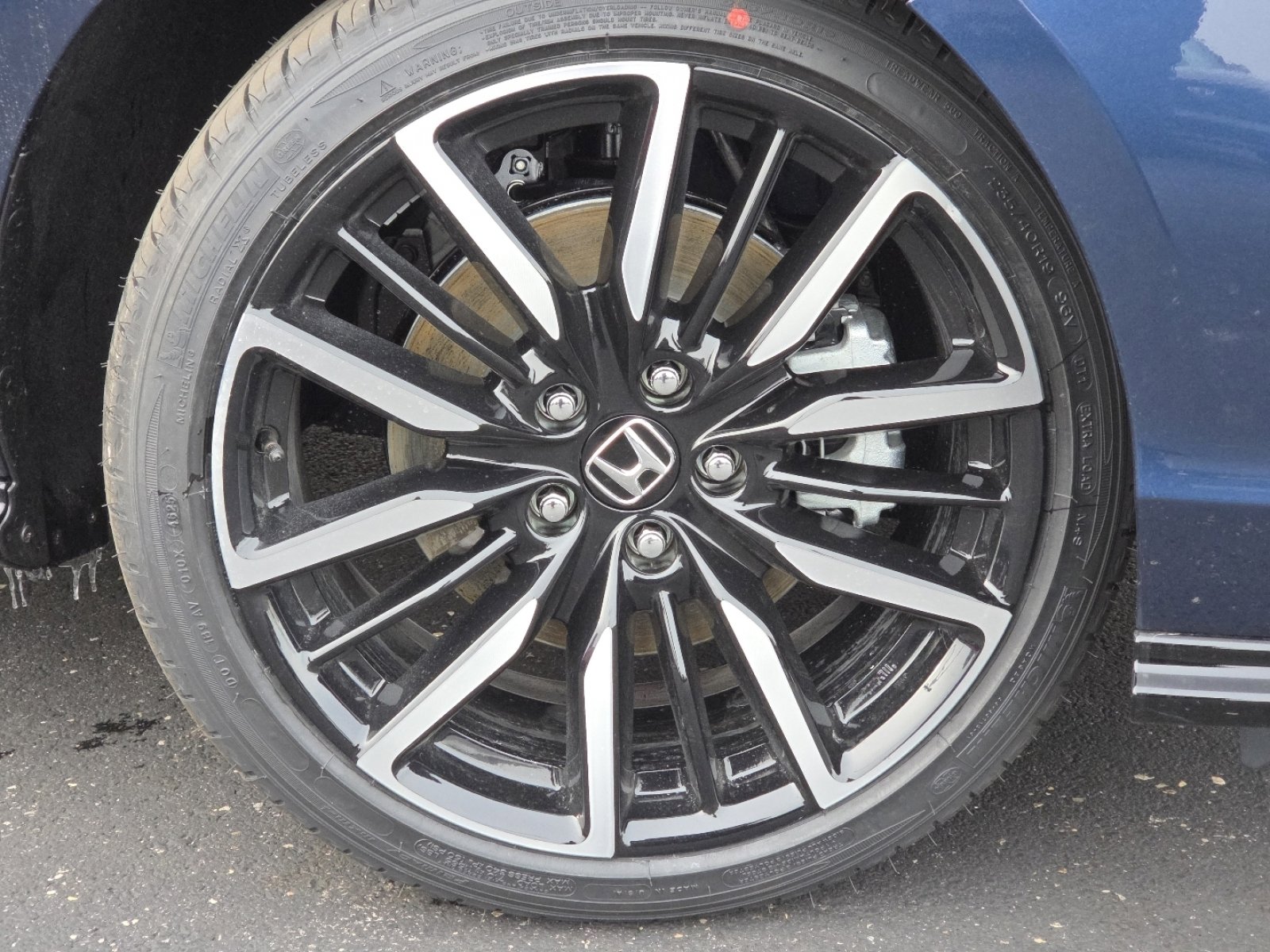 New 2026 Honda Accord Touring image 10