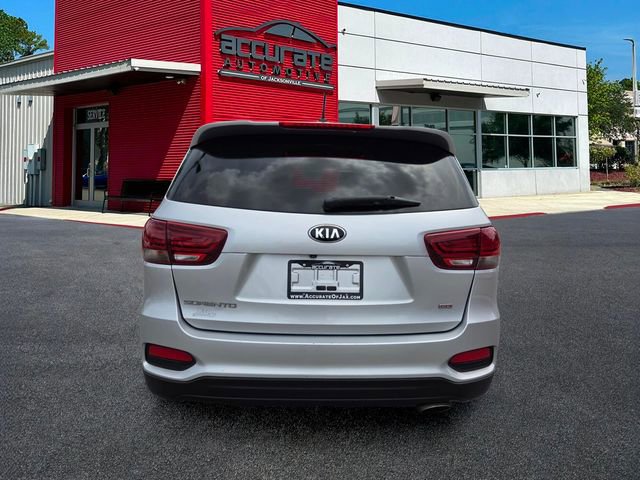 Used 2019 Kia Sorento L FWD image 4