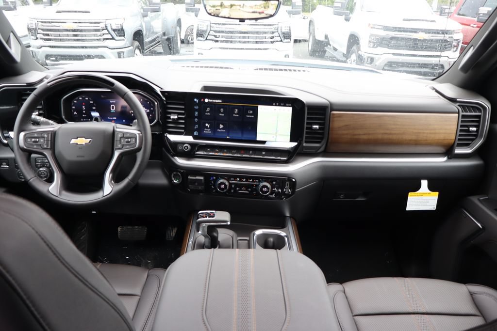 New 2026 Chevrolet Silverado 1500 High Country AWD/4WD image 22