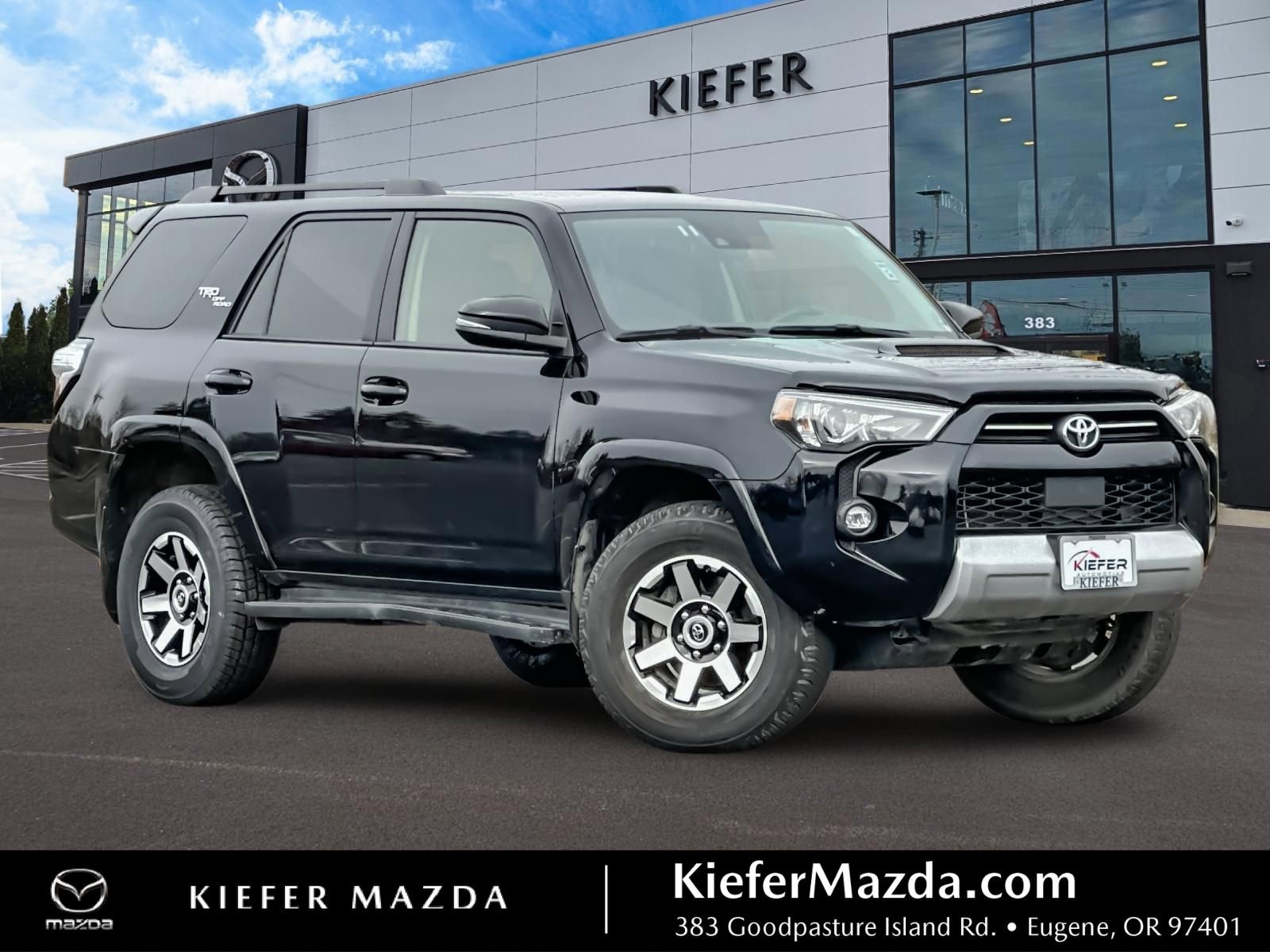Used 2024 Toyota 4Runner TRD Off-Road Premium image 1