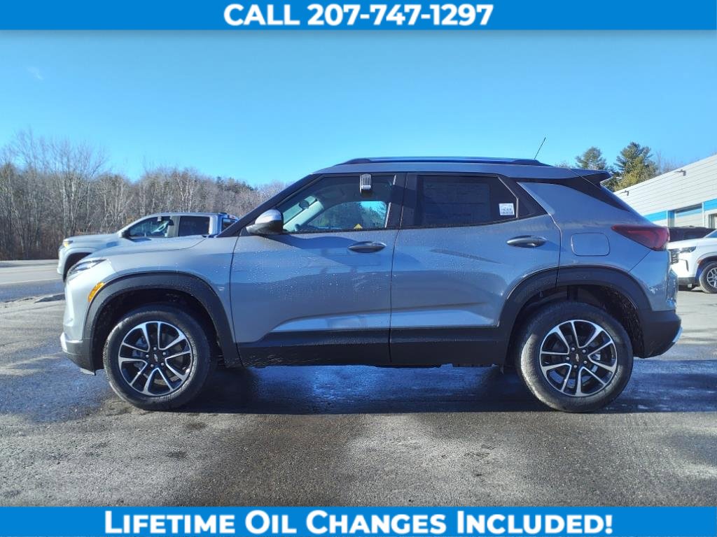 New 2025 Chevrolet TrailBlazer LT w/ LT Cold Weather Package image 2